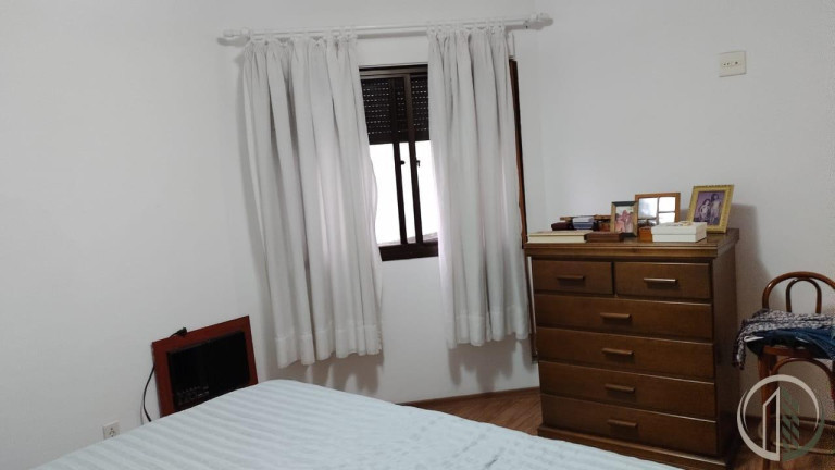 Imagem Apartamento com 3 Quartos à Venda, 228 m² em Pompéia - Santos