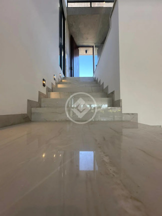 Imagem Casa com 4 Quartos à Venda, 369 m² em Condomínio Jardins Itália - Goiânia Imagem Casa com 4 Quartos à Venda, 369 m² em Condomínio Jardins Itália - Goiânia