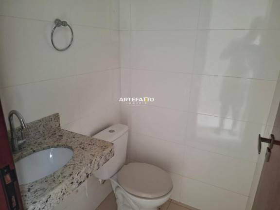 Imagem Casa com 3 Quartos à Venda, 200 m²