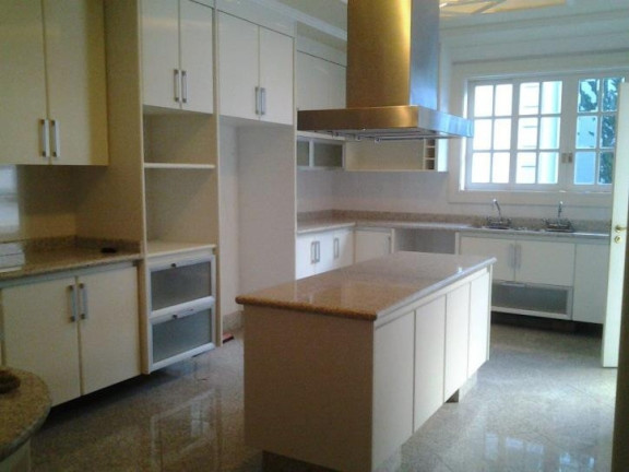 Imagem Casa com 8 Quartos à Venda,  em Tambore 03 - Alphaville