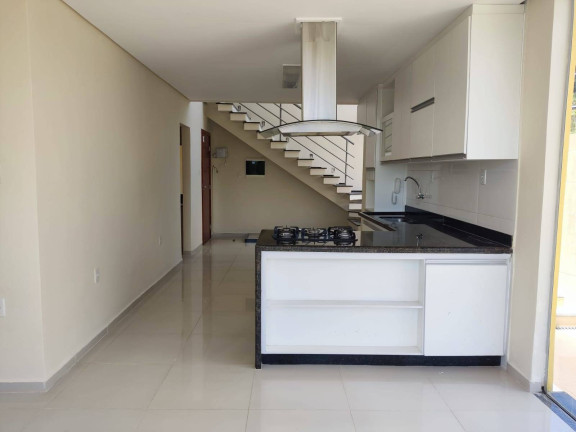 Imagem Casa com 3 Quartos à Venda, 190 m² em Parque Santa Clara - Itabuna