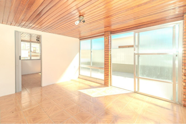 Imagem Apartamento com 2 Quartos à Venda, 63 m² em Santana - Porto Alegre
