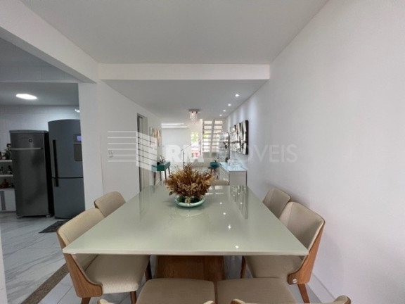 Imagem Casa de Condomínio com 5 Quartos à Venda, 230 m² em Itapuã(pedra Do Sal) - Salvador Imagem Casa de Condomínio com 5 Quartos à Venda, 230 m² em Itapuã(pedra Do Sal) - Salvador