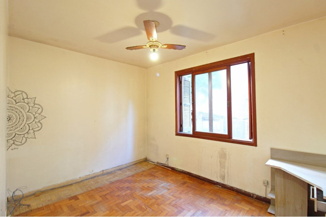 Imagem Imóvel com 2 Quartos à Venda, 54 m² em Camaquã - Porto Alegre