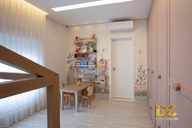 Imagem Casa de Condomínio com 3 Quartos à Venda, 250 m² em Núcleo Habitacional Sucuri - Cuiabá Imagem Casa de Condomínio com 3 Quartos à Venda, 250 m² em Núcleo Habitacional Sucuri - Cuiabá