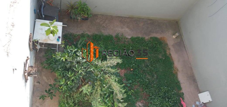 Imagem Casa com 2 Quartos à Venda, 82 m² em Campo Das Antas - Poços De Caldas Imagem Casa com 2 Quartos à Venda, 82 m² em Campo Das Antas - Poços De Caldas