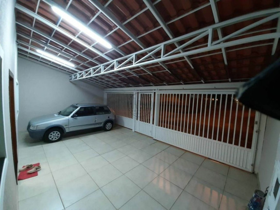 Imagem Casa com 3 Quartos à Venda, 180 m² em Taguatinga Norte (taguatinga) - Brasília