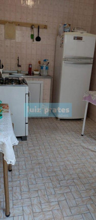 Imagem Casa com 2 Quartos à Venda, 170 m² em Centro - Pelotas