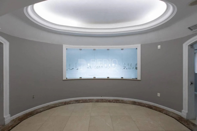 Imagem Sala Comercial à Venda, 379 m² em Centro - Balneário Camboriú Imagem Sala Comercial à Venda, 379 m² em Centro - Balneário Camboriú