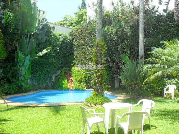 Casa com 4 Quartos à Venda, 324 m² em Jardim Cordeiro - São Paulo