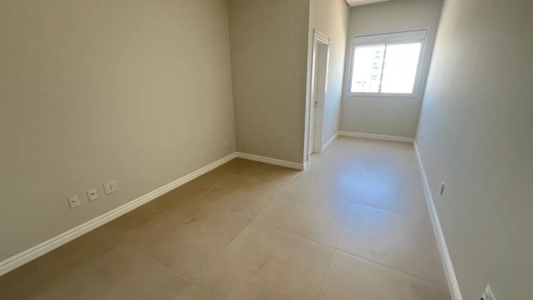 Imagem Apartamento com 4 Quartos à Venda, 190 m² em Meia Praia - Itapema