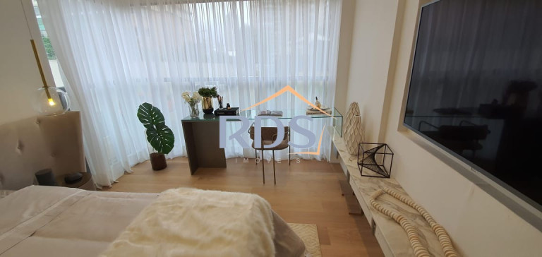 Imagem Apartamento com 3 Quartos à Venda, 166 m² em Brooklin Paulista - São Paulo Imagem Apartamento com 3 Quartos à Venda, 166 m² em Brooklin Paulista - São Paulo