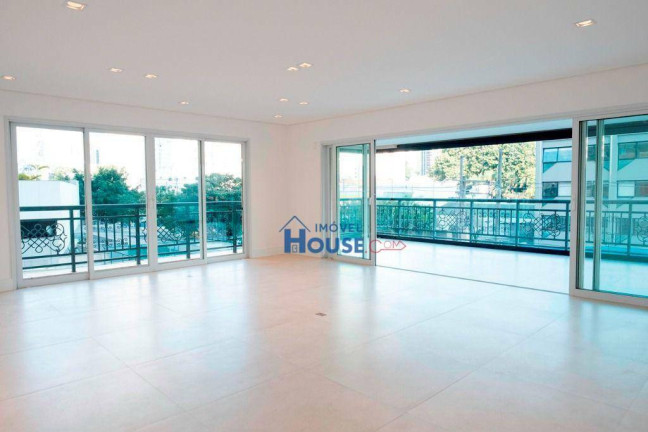 Apartamento com 4 Quartos à Venda ou Locação, 273 m² em Itaim - São Paulo