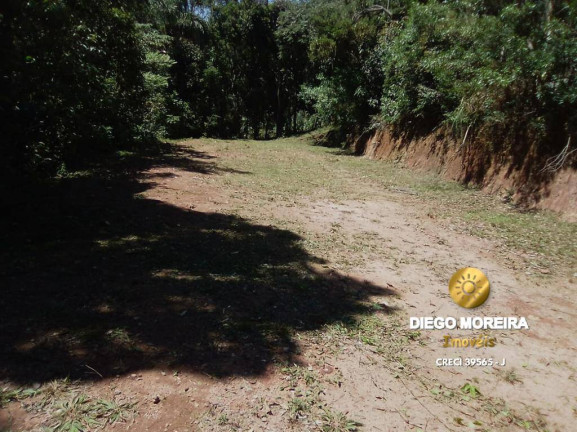 Terreno à Venda, 904 m² em Terra Preta - Mairiporã
