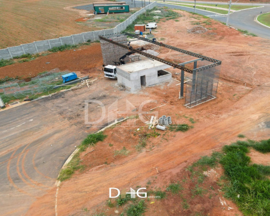 Terreno à Venda, 200 m² em Residencial Villagio Paulínia - Paulínia