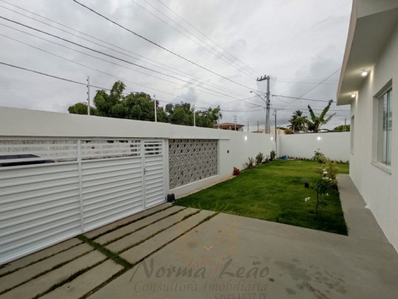 Imagem Casa com 3 Quartos à Venda, 411 m² em Aruana - Aracaju