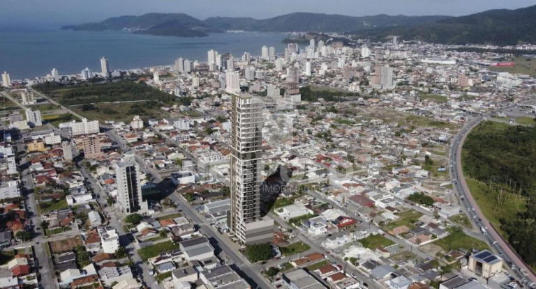Imagem Apartamento à Venda, 50 m² em Perequê - Porto Belo Imagem Apartamento à Venda, 50 m² em Perequê - Porto Belo