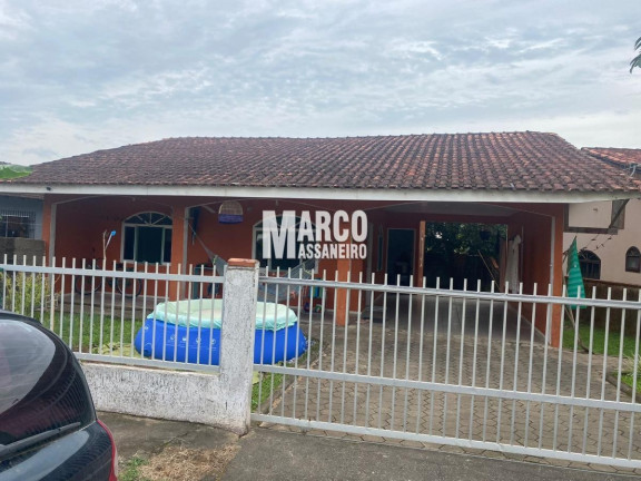 Casa com 3 Quartos à Venda, 528 m² em Centro - Araquari