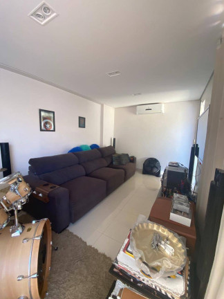 Imagem Casa com 4 Quartos à Venda, 280 m² em Cuiabá Imagem Casa com 4 Quartos à Venda, 280 m² em Cuiabá