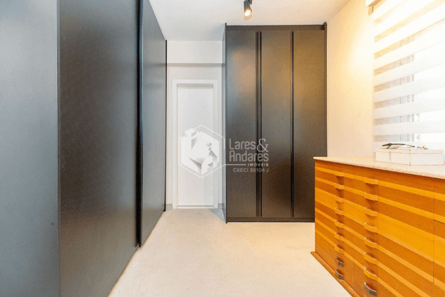 Imagem Apartamento com 2 Quartos à Venda, 126 m² em Jardim Europa - São Paulo