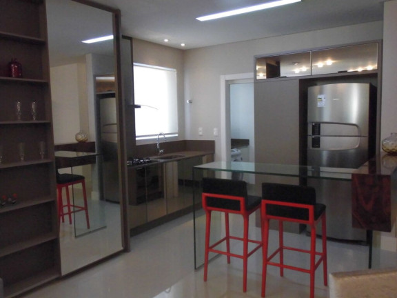 Imagem Imóvel com 3 Quartos à Venda,  em Centro - Balneário Camboriú