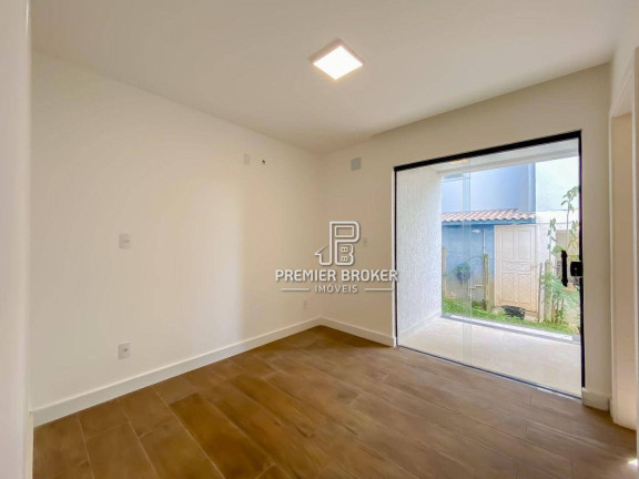 Imagem Casa com 3 Quartos à Venda, 145 m² em Albuquerque - Teresópolis