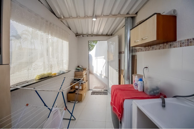 Imagem Casa com 3 Quartos à Venda, em Olímpico - São Caetano Do Sul Imagem Casa com 3 Quartos à Venda, em Olímpico - São Caetano Do Sul