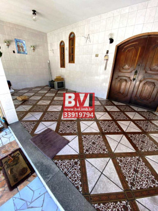 Imagem Casa com 3 Quartos à Venda, 373 m² em Rocha Miranda - Rio De Janeiro Imagem Casa com 3 Quartos à Venda, 373 m² em Rocha Miranda - Rio De Janeiro