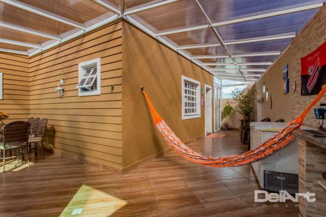 Imagem Casa com 3 Quartos à Venda, 432 m² em Rebouças - Curitiba