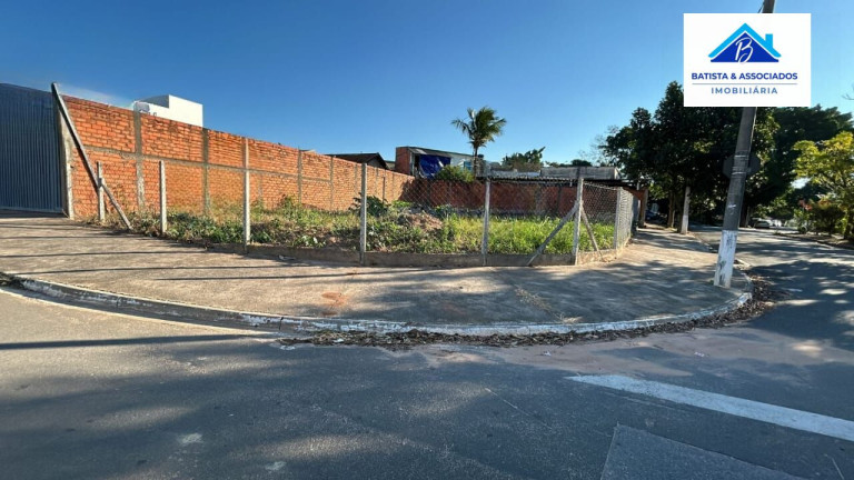 Terreno à Venda, 364 m² em Jardim Ipaussurama - Campinas