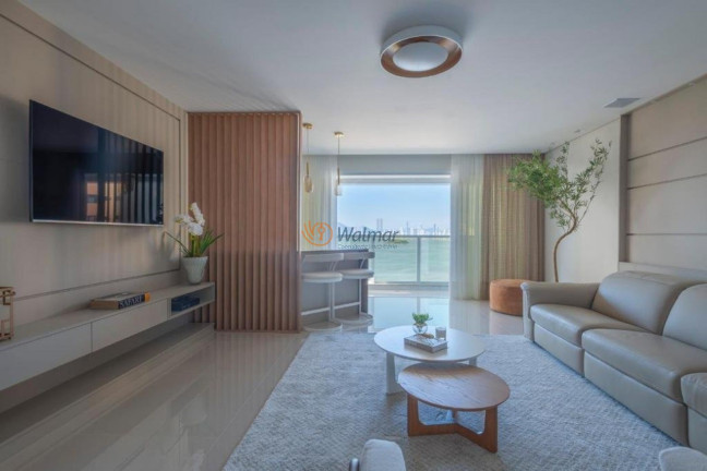 Imagem Imóvel com 3 Quartos à Venda, 182 m² em Pioneiros - Balneário Camboriú Imagem Imóvel com 3 Quartos à Venda, 182 m² em Pioneiros - Balneário Camboriú