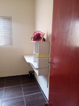Imagem Casa com 2 Quartos à Venda, 80 m² em Jardim Moncayo - Sorocaba Imagem Casa com 2 Quartos à Venda, 80 m² em Jardim Moncayo - Sorocaba