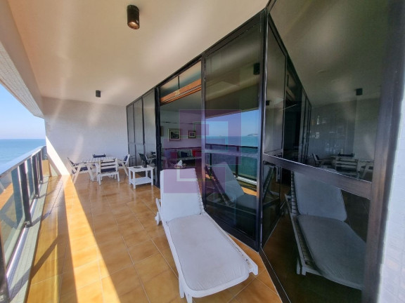Imagem Apartamento com 3 Quartos à Venda, 190 m² em Jardim Astúrias - Guarujá