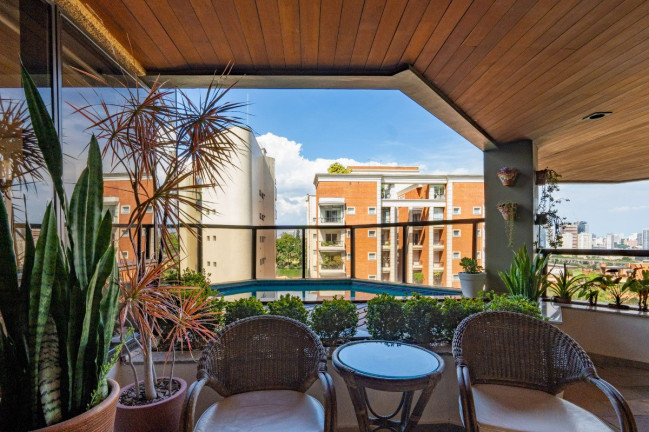 Imagem Apartamento com 3 Quartos à Venda, 243 m² em Jardim Vitória Régia - São Paulo