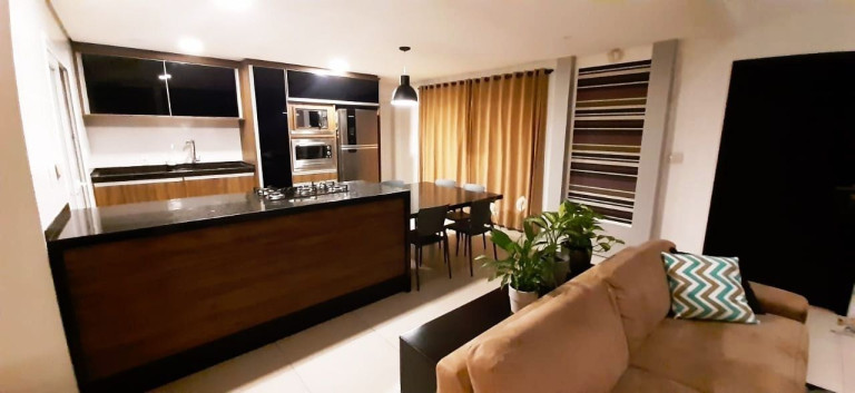 Imagem Imóvel com 2 Quartos à Venda, 130 m² em Centro - Garopaba Imagem Imóvel com 2 Quartos à Venda, 130 m² em Centro - Garopaba