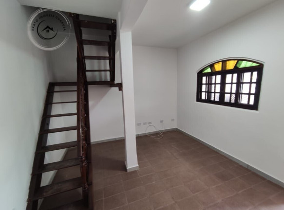 Imagem Casa com 2 Quartos à Venda, 65 m²