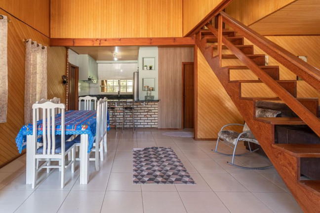 Imagem Casa com 3 Quartos à Venda, 160 m² em Centro - Lacerdópolis