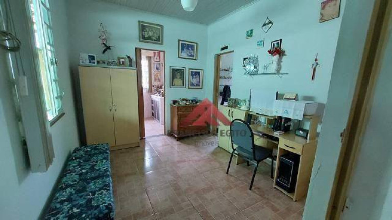 Imagem Casa com 3 Quartos à Venda, 300 m² em Fonseca - Niterói Imagem Casa com 3 Quartos à Venda, 300 m² em Fonseca - Niterói