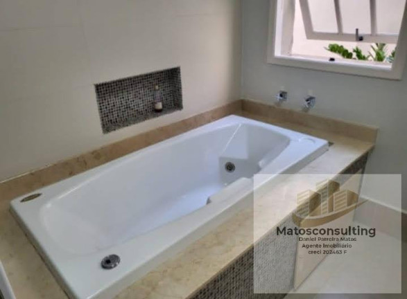 Imagem Casa com 4 Quartos à Venda, 340 m² em Parque São Quirino - Campinas