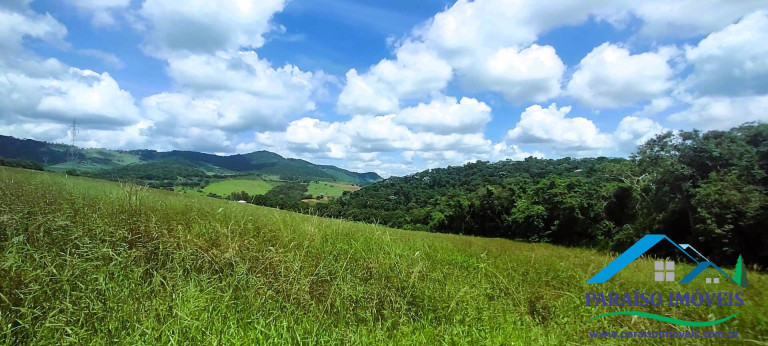 Imagem Chácara à Venda, 15 m² em Centro - Brasópolis Imagem Chácara à Venda, 15 m² em Centro - Brasópolis