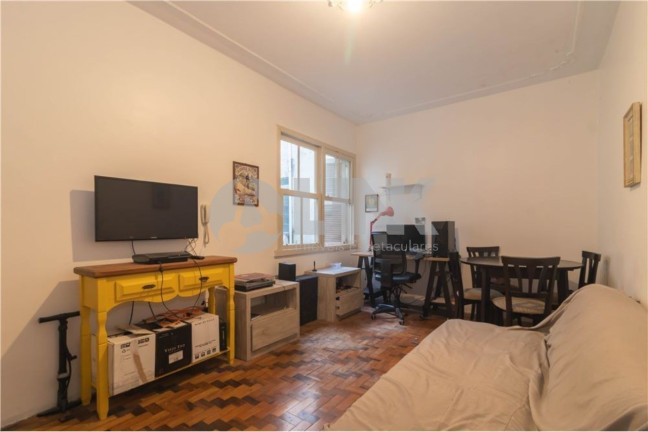 Imagem Apartamento com 1 Quarto à Venda, 49 m² em Cidade Baixa - Porto Alegre Imagem Apartamento com 1 Quarto à Venda, 49 m² em Cidade Baixa - Porto Alegre
