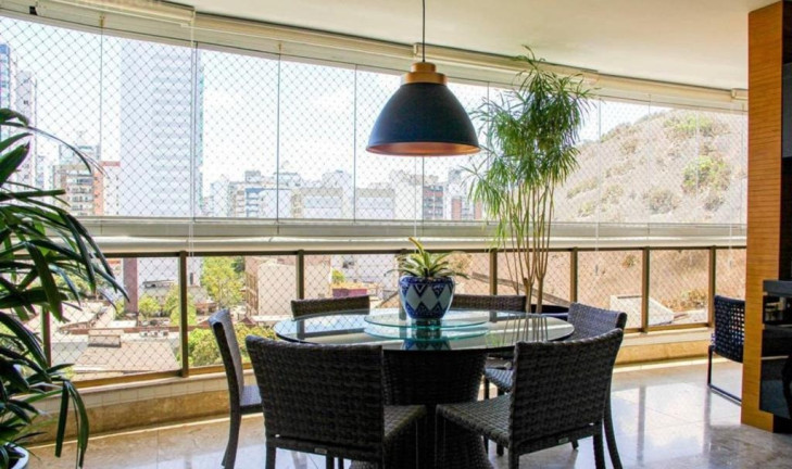 Imagem Imóvel com 3 Quartos à Venda, 180 m² em Praia Do Canto - Vitória