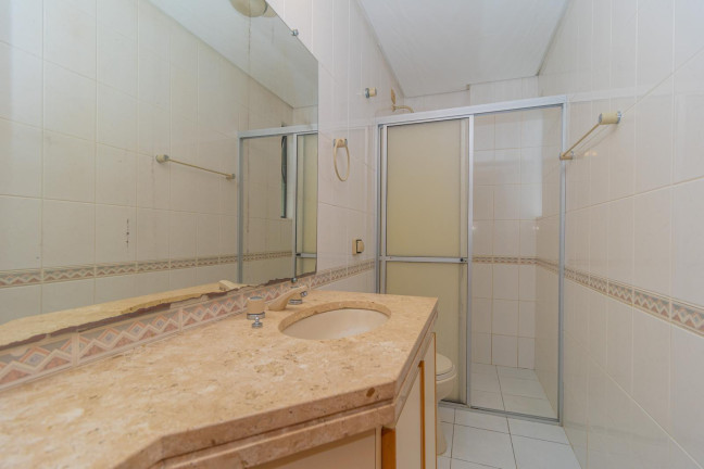Imagem Apartamento com 1 Quarto para Alugar, 66 m² em Centro - Curitiba Imagem Apartamento com 1 Quarto para Alugar, 66 m² em Centro - Curitiba