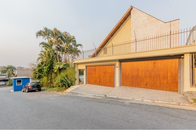 Casa com 4 Quartos à Venda,  em Vila Inah - São Paulo