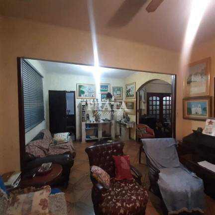 Imagem Casa com 5 Quartos à Venda, 320 m² em Encruzilhada - Santos