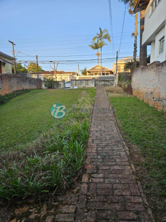 Imagem Terreno à Venda, 546 m² em Mercês - Curitiba Imagem Terreno à Venda, 546 m² em Mercês - Curitiba