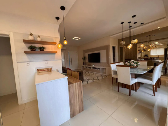 Imagem Apartamento com 3 Quartos à Venda, 133 m² em Meia Praia - Itapema