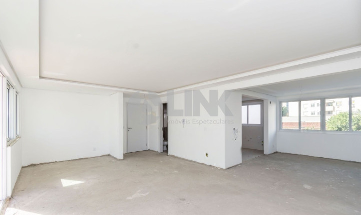 Apartamento com 3 Quartos à Venda, 164 m² em Passo Da Areia - Porto Alegre