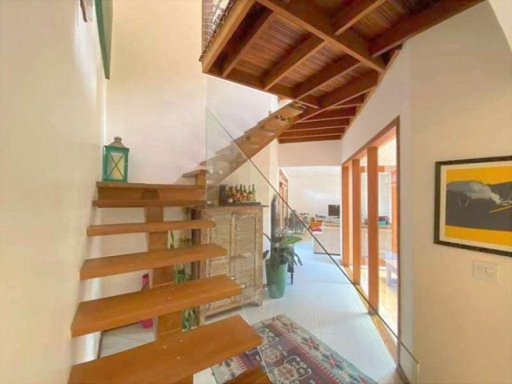 Imagem Casa com 3 Quartos à Venda, 310 m² em Chácara Das Candeias - Carapicuíba Imagem Casa com 3 Quartos à Venda, 310 m² em Chácara Das Candeias - Carapicuíba