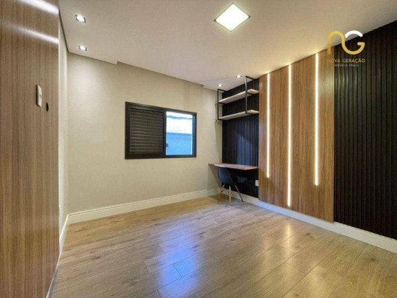 Imagem Casa com 4 Quartos à Venda, 155 m² em Tupi - Praia Grande Imagem Casa com 4 Quartos à Venda, 155 m² em Tupi - Praia Grande